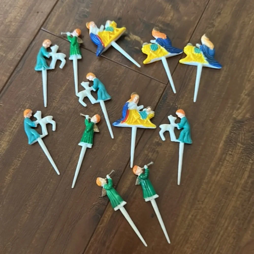 12 Vintage Christmas Baby Jesus Angels Cupcake Cake toppers‎ picks
